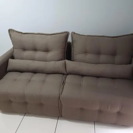 Quarto e sala perto da praia de Copacabana e metrô-3